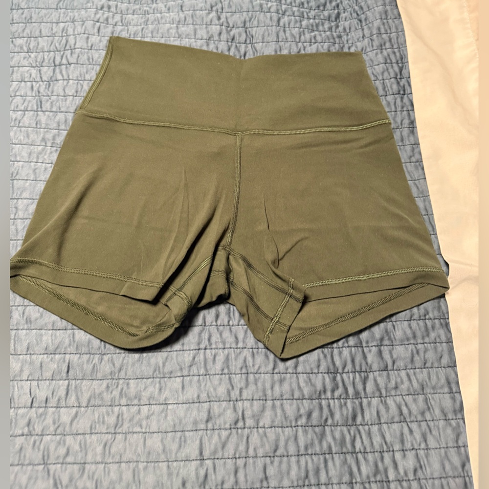 Lululemon 4” Align Shorts